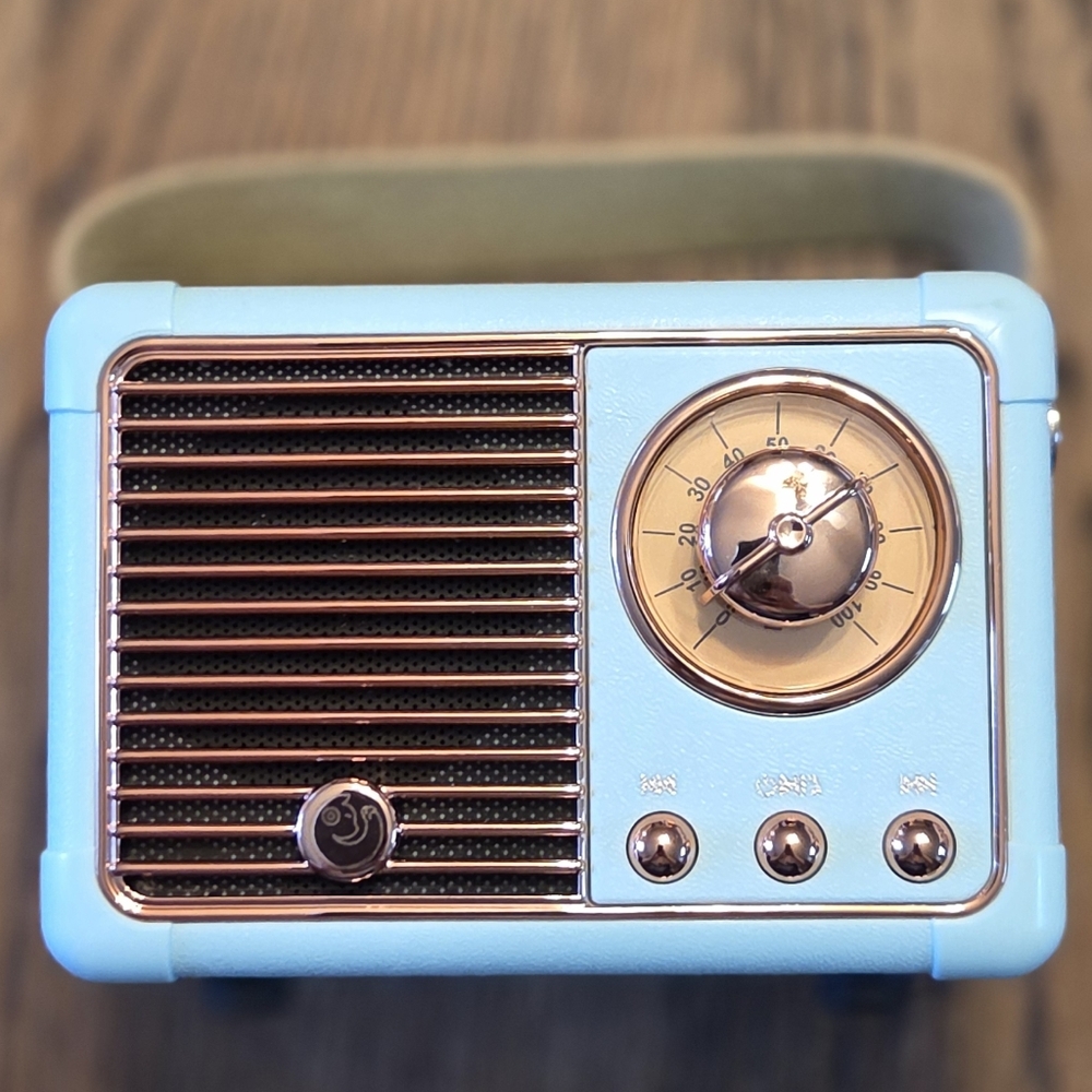 Dosmix Retro Bluetooth Speaker, Vintage Decor,